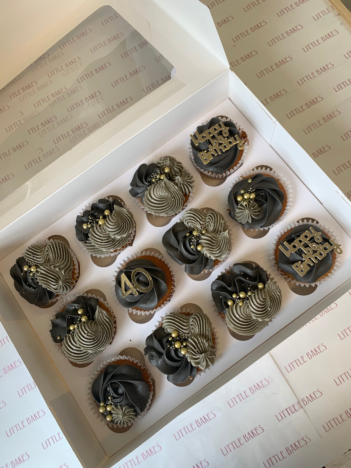 Box of 12 Cupcakes